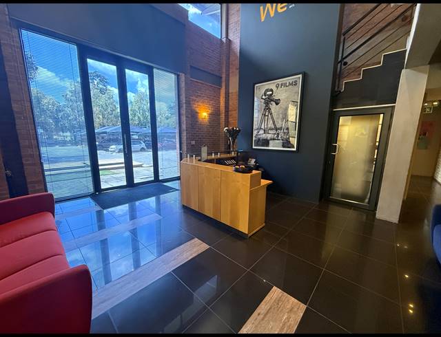 570M² OFFICE TO LET IN MELROSE ESTATE